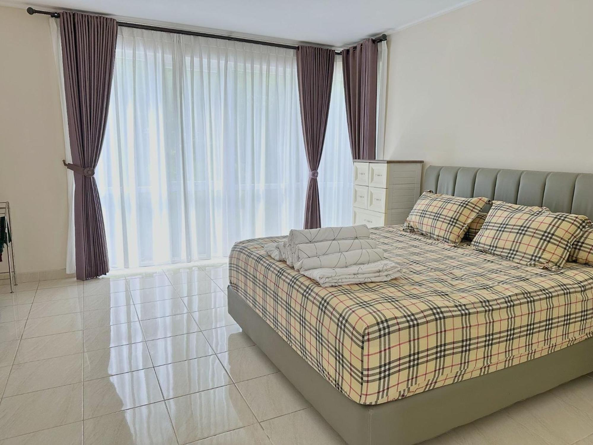 Blessimore Springhill 4Br Palembang Eksteriør bilde